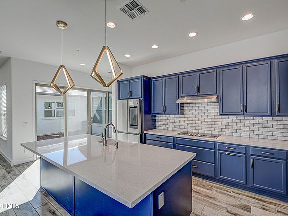 3rd image of 20720 W Medlock Dr