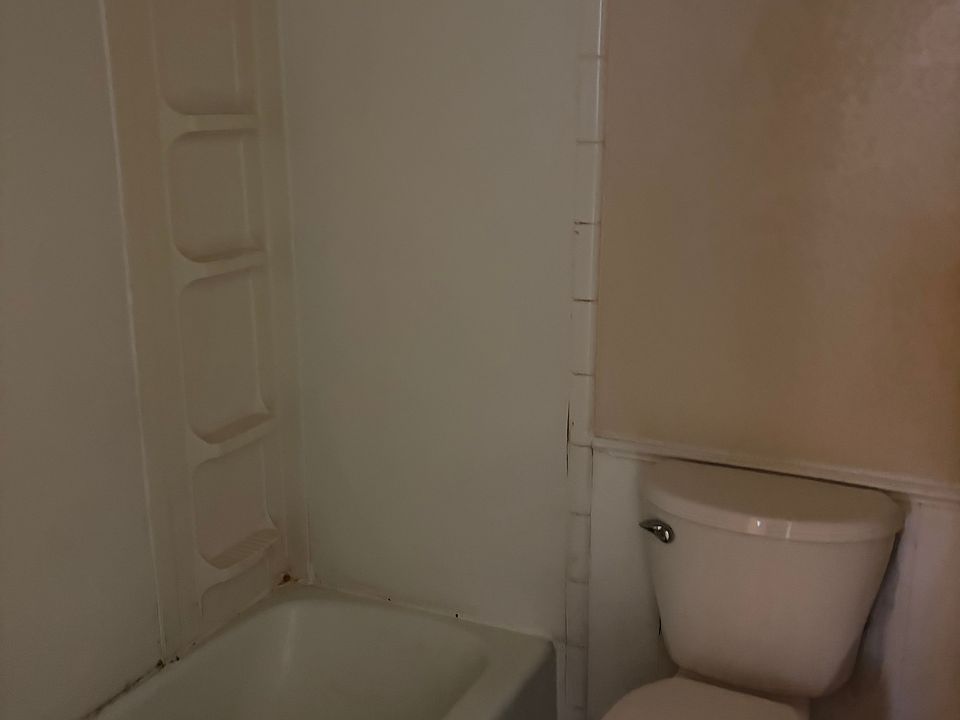 1st image of 408 N Kimbell Rd #8