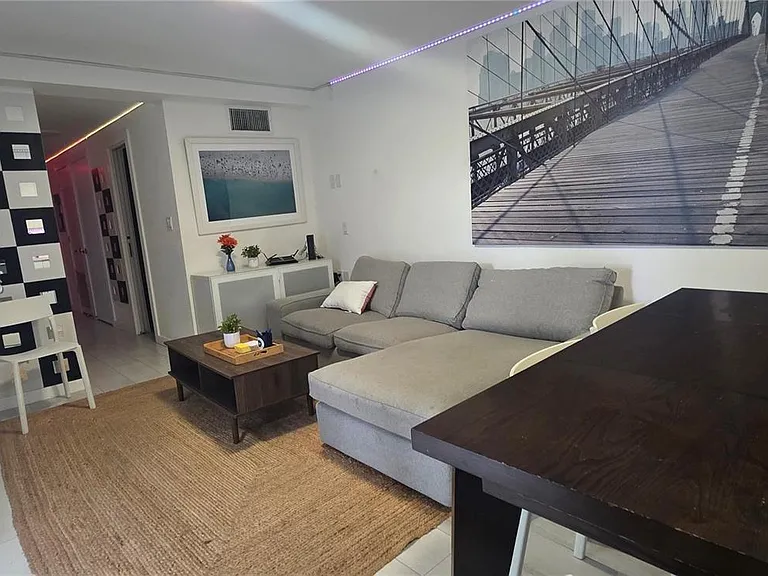 846 Michigan Ave #101 — Photo 40
