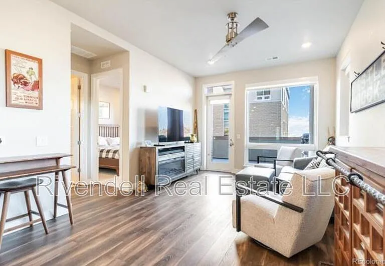 20 Wilcox St #220 — Photo 3