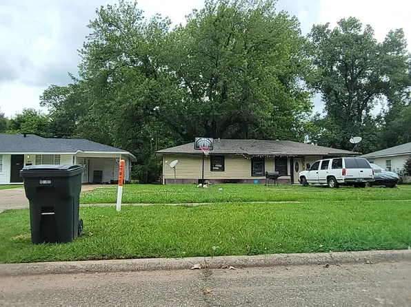 1325 Patricia Dr, Bossier City, LA 71112