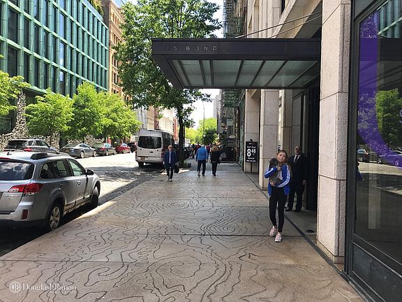 2nd image of 25 Bond St #4W
