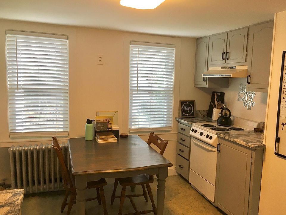 Kitchen gets plenty of morning and afternoon sun.