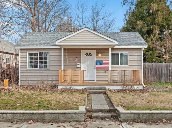 914 N 6th St, Coeur D Alene, ID 83814