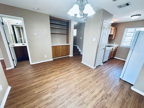 5th image of 8814 Schick Rd APT B