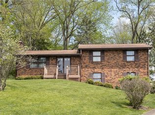 292 Franklin Farms Rd, Washington, PA 15301