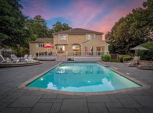 14 Morgan Dr, Danvers, MA 01923