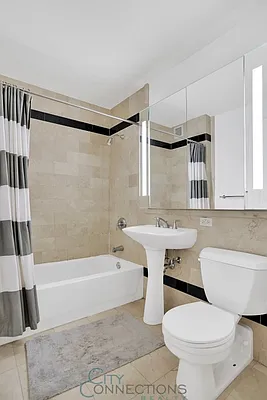 Rented by City Connections Realty | media 6