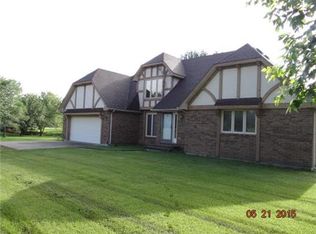 17930 168th St, Basehor, KS 66007