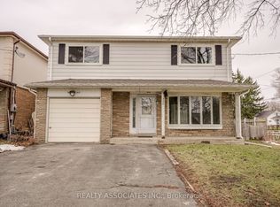358 Lawson Rd, Toronto, ON M1C2J9