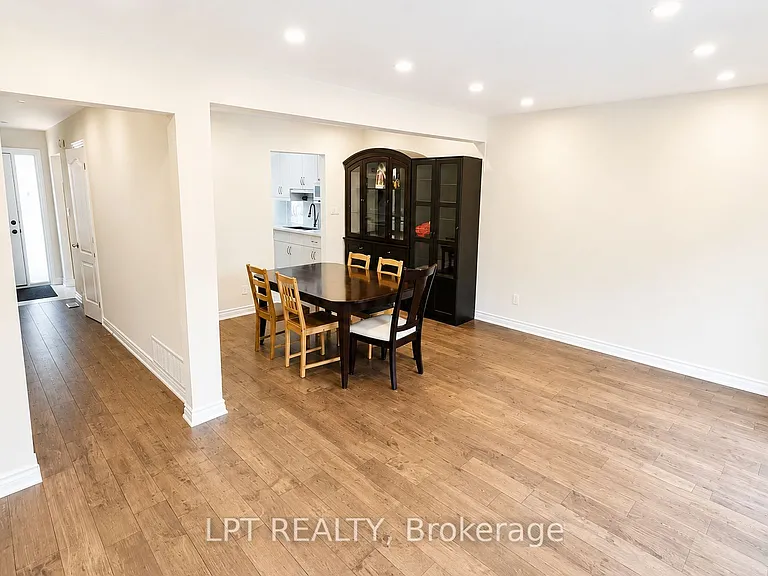 100 Burrows Hall Blvd #63 — Photo 6