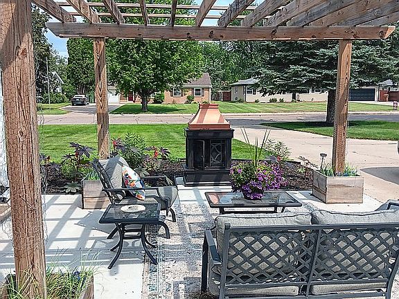Pergola w/ outdoor fireplace