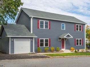 76 Veranda Ave, Little Falls, NJ 07424