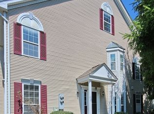 5 Mayflower Dr, Basking Ridge, NJ 07920