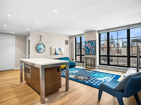 234 East 23rd Street image 3 of 13