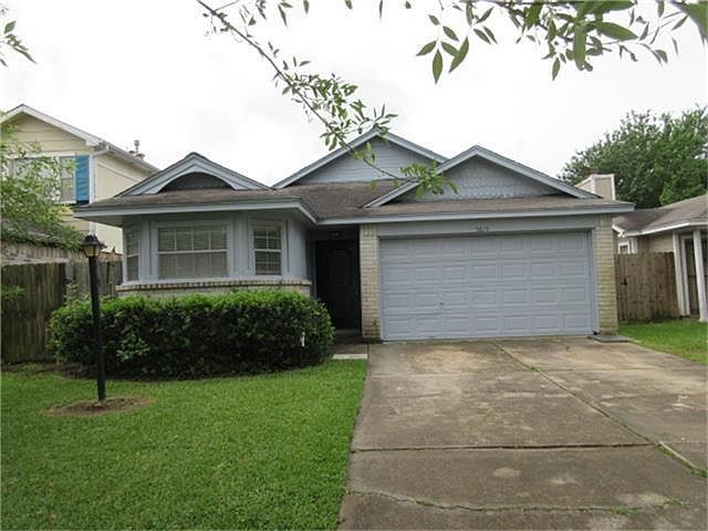 1st image of 5615 Gineridge Dr