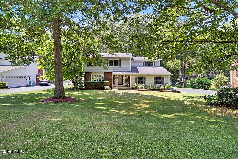 2nd image of 52 Sonat Road