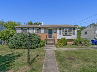 8808 Patricia Ct, College Park, MD 20740