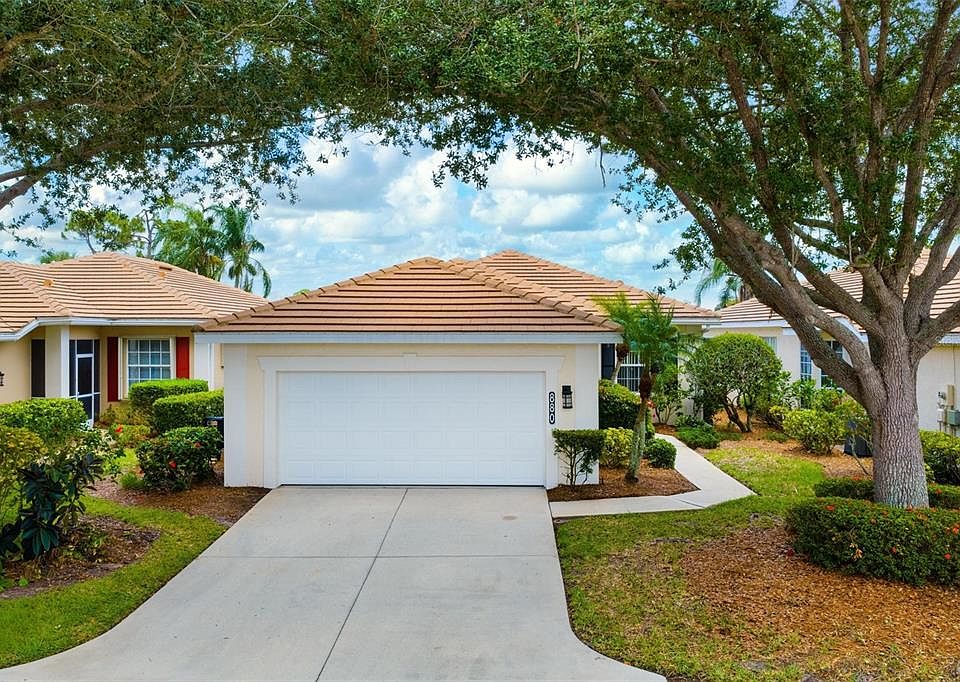 1st image of 880 CHALMERS DRIVE #880