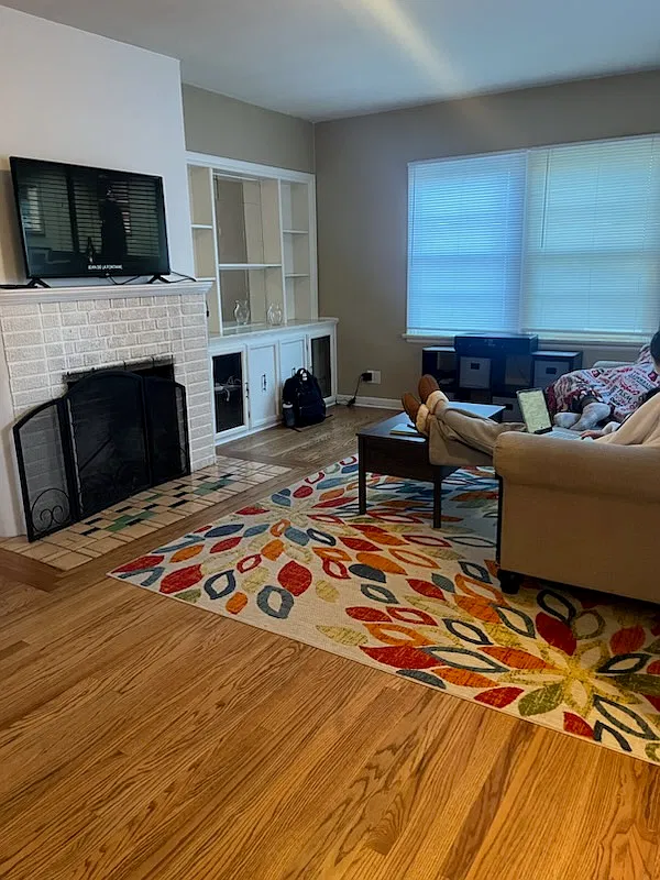 4 bed, 1720 sqft, $3,080 — Photo 1