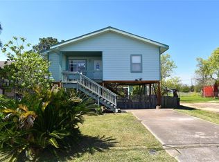 222 14th St, San Leon, TX 77539