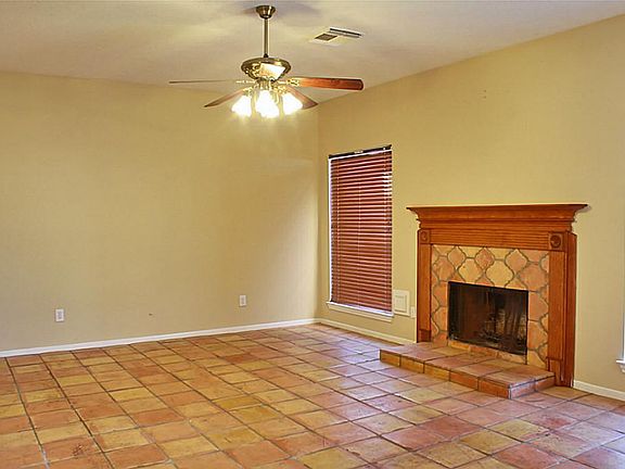 5th image of 22502 Williamschase Dr