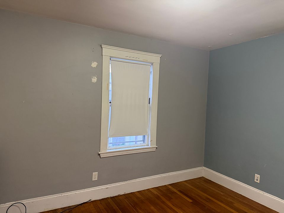2nd image of 14-16 Windsor Rd #2