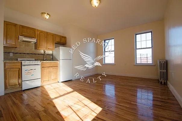 Rented by Red Sparrow Realty Group | media 4