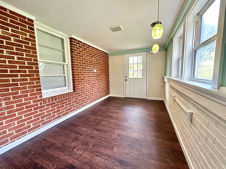 21295 Clear Creek Rd — Photo 13