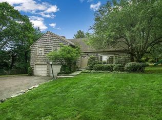 1170 Old White Plains Rd, Mamaroneck, NY 10543