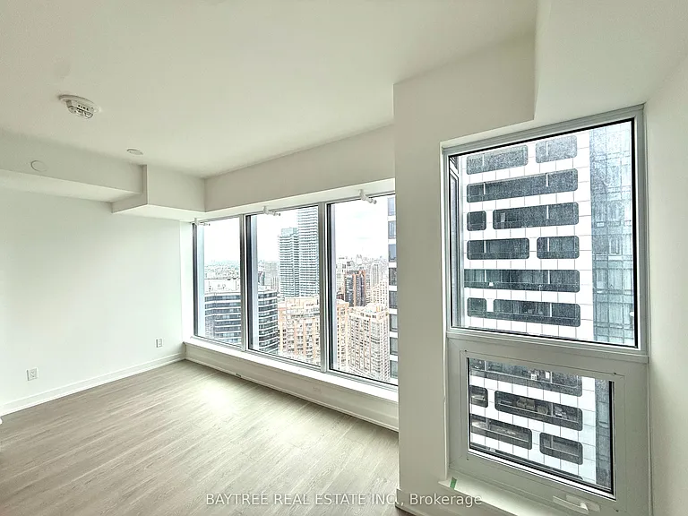 8 Wellesley St W #4506 — Photo 7