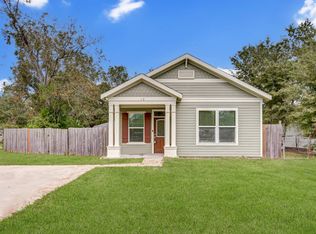 12 Colburn Ave, Orange, TX 77630