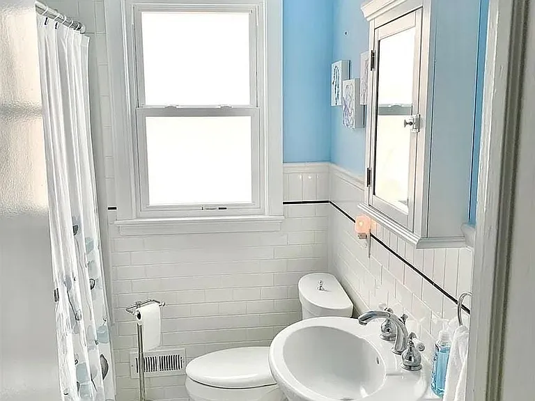 210 N Jerome Ave — Photo 8