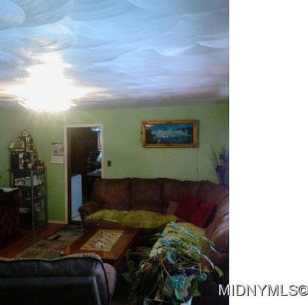 5th image of 1426 Conkling Ave