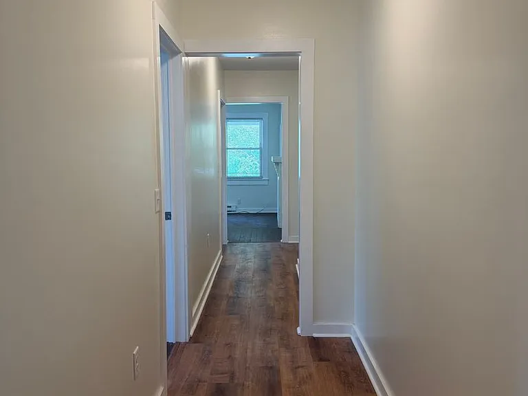 211 Dennis St — Photo 12