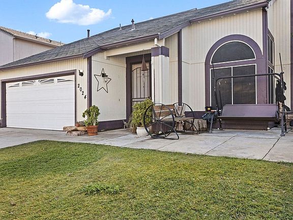 5th image of 2024 Nantuckett Cir