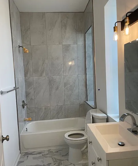 1510 N Elston Ave #2F — Photo 12