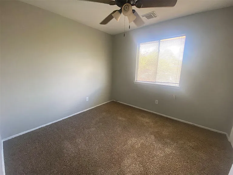 14007 Oleoke Ln — Photo 15