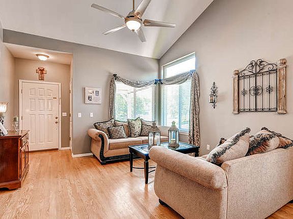 5th image of 19107 E Legend Ave