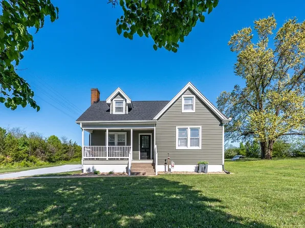 288 Long Island Rd, Gladys, VA 24554