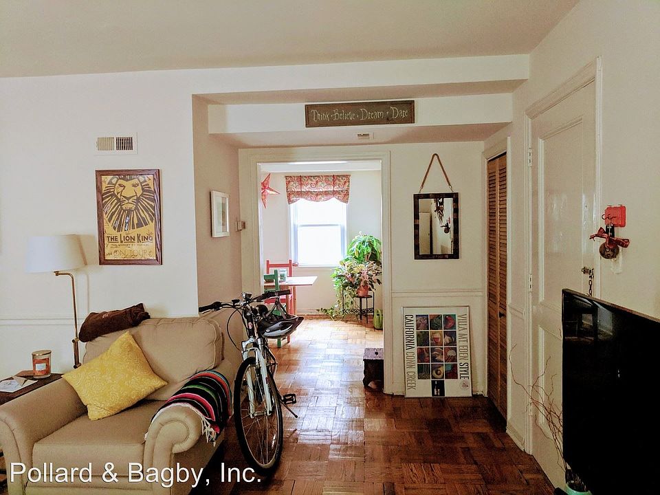 1st image of 2611 Park Ave APT 04