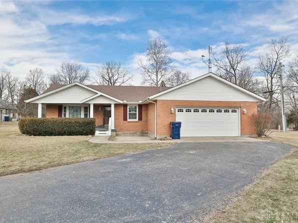 13 Striver Dr, Eaton, OH 45320