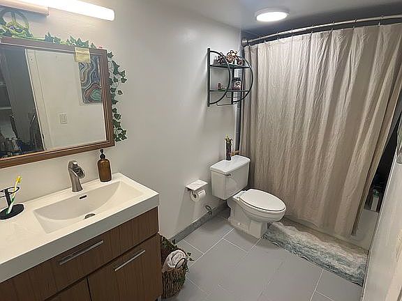 Upstairs bathroom