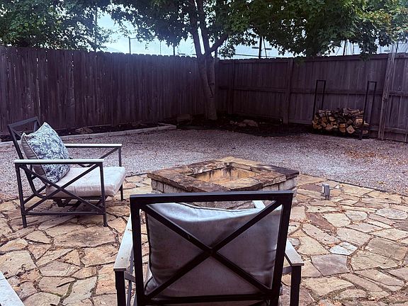 5th image of 1441 N Rock Rd APT 901