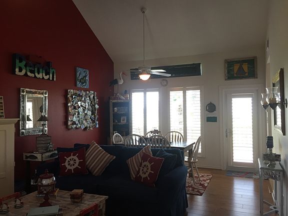 2nd image of 22317 Vista Del Mar