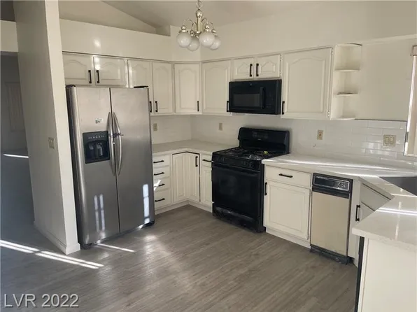 1941 Guinn Dr, Henderson, NV 89074