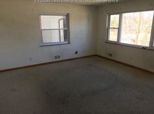 826 Sherwood Rd, Charleston, WV 25314