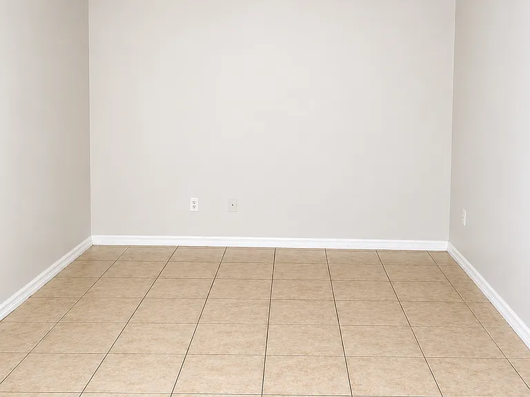 12660 Somerset Oaks St #12660 — Photo 5