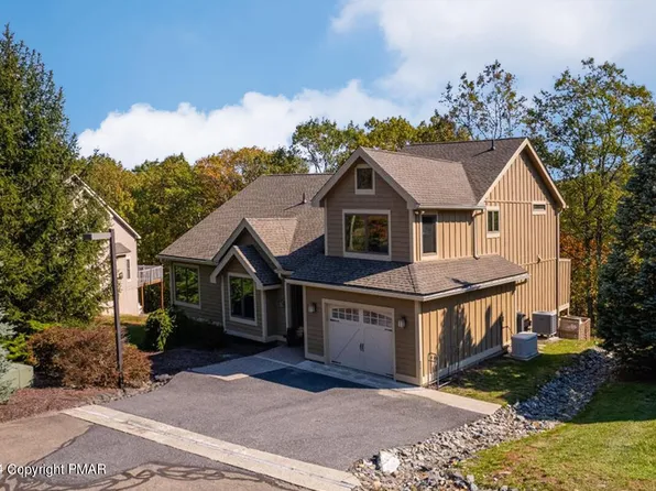 443 Maple Ct, Tannersville, PA 18372