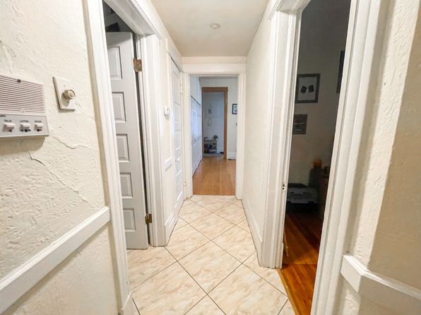 4135 N Greenview Ave #4137-1N